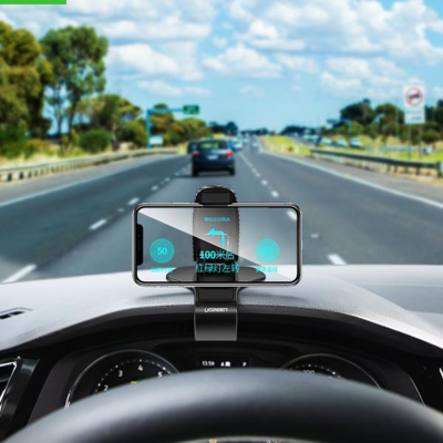 告别手机导航 一根线，让车载导航更安全便捷